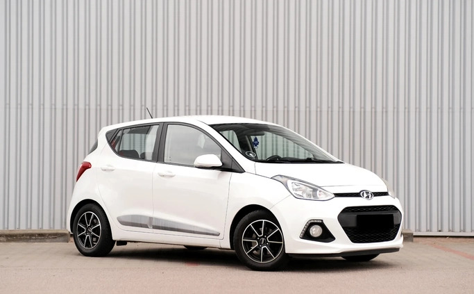 Hyundai i10 cena 18800 przebieg: 190000, rok produkcji 2014 z Białystok małe 596